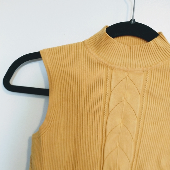 RQT yellow turtleneck tank top cable knit size petite small - Picture 4 of 4
